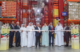 مريم المهيري تحضر حفل افتتاح مركز توزيع المواد الغذائية التابع لمجموعة «جليل القابضة» 