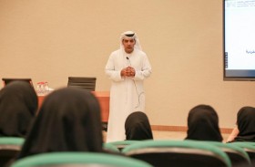 المالية المركزية بالشارقة تنظم ورشتين تعريفيتين حول الدورة الخامسة لجائزة الأداء المالي المتميّز  