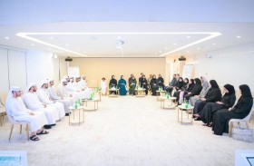 مائدة «تريندز» المستديرة تؤكد أهمية تمكين الشباب والتطوّع وتطوير المهارات لإعداد قادة المستقبل