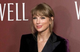 تايلور سويفت تتبرع بمبلغ ضخم لإنقاذ طفلة 