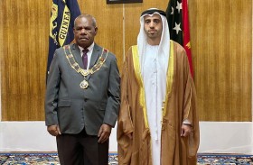 سفير الإمارات غير المقيم يقدم أوراق اعتماده إلى حاكم عام بابوا غينيا الجديدة