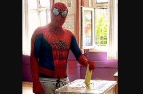 الرجل العنكبوت في الانتخابات التركية