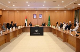 جامعة الشارقة تستضيف سفير إيطاليا ضمن مبادرة لتثقيف طلبة العلاقات الدولية 