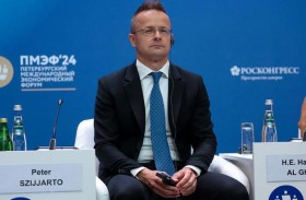 وزير الخارجية: المجر لا تخطط لوقف شــراء الغــاز من روســيا 