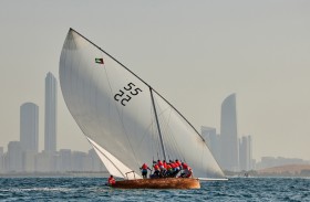 «التبر» يحلق بلقب سباق الأريام للمحامل الشراعية 43 قدما.. و «براق» بطل الموسم