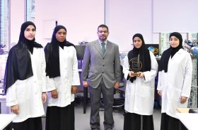 طالبات كلية الهندسة بجامعة الإمارات يفزن بمسابقة محمد بن راشد للإسكان