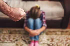 طفلة تُعذّب وتموت عطشاً على يد والدها