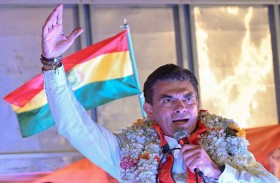 السيناتور الوسطي اليميني رودريغو باز رئيسا لبوليفيا 