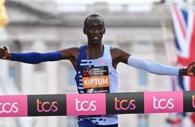  ماراثون شيكاغو يُكرّم الكيني الراحل كيلفن كيبتوم 