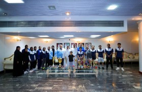 «العميد» يثمن ويكرم «نصر» بناته وأبنائه أبطال الريشة الطائرة والرماية