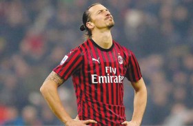 مدرب ميلان يوضح سبب غضب إبراهيموفيتش