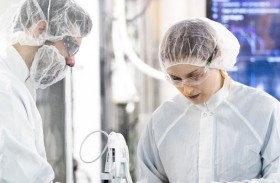 البنتاغون يستثمر في الحقن المعدة للقاح كوفيد 19 