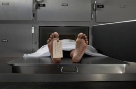 صوت شخير داخل ثلاجة الموتى