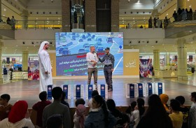 شرطة أبوظبي تنفذ مبادرة السلامة المرورية الرمضانية في مراكز التسوق