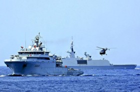 فرنسا تسعى لترسيخ وجودها في منطقة المحيطين الهندي والهادي