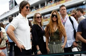 هل تُوجد علاقة عاطفية بين شاكيرا وتوم كروز؟