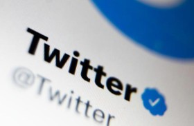 تويتر يتراجع.. ويعيد العلامة الزرقاء المجانية للبعض