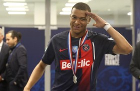 مبابي يترك سان جرمان «برأس مرفوع» 