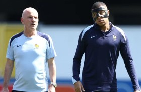 مبابي ضمن التشكيلة الأساسية لفرنسا ضد بولندا 