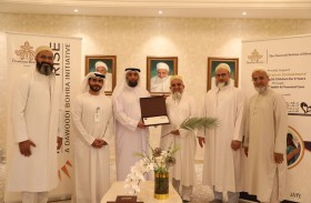 الشارقة للتمكين الاجتماعي تتلقى تبرعاً من سلطان طائفة البهرة لدعم مشروع (جيران النبي)