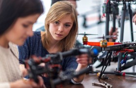 Open Robotics توفر منصة محاكاة لـ(تحدي محمد بن زايد العالمي الكبير للروبوتات البحرية)