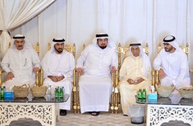 مكتوم بن محمد وأحمد بن محمد يقدّمان واجب العزاء في حرم خليفة النابودة