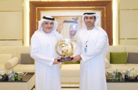 «الإمارات للدراسات» يسلط الضوء على دور الاقتصاد الدائري في العمل المناخي