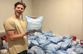 يكسب 82 ألف دولار شهرياً بفضل السراويل 