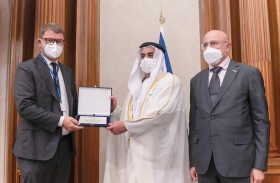 سيف بن زايد يتسلم جائزة الجمعية البرلمانية للبحر الأبيض المتوسط تقديرا لدور الإمارات في تعزيز العمل العالمي التكاملي 