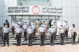 أكاديمية سيف بن زايد تكرم فرقها الرياضية