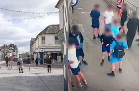 أطفال يهددون أمن قرية هادئة 