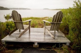 كيف تحافظين على نظافة الأثاث الخشبي؟