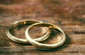 انفصلت عن خطيبها... فحوّلت زفافها إلى حفل إنساني