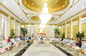 مجلس بن ركاض يحتفي بالعلاقات الإماراتية المصرية ويكرم إدارة مجلس النادي المصري في مدينة العين