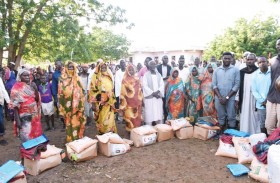 الهلال يواصل إغاثة قرى «القضارف» السودانية الأكثر تضررا من الفيضانات