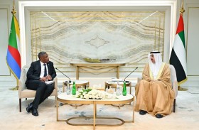 صقر غباش يبحث علاقات التعاون البرلمانية مع رئيس برلمان جمهورية القمر المتحدة