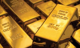 الذهب يخسر دولارين ويتراجع عن أعلى مستوياته في أسبوعين