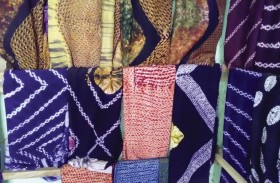 مهنة الصباغة.. لوحات على أجساد النساء