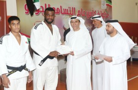 منتخبنا يتجمع الليلة في أبوظبي وآخر موعد للتسجيل اليوم