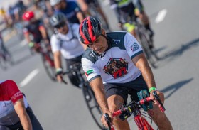 250 دراجا يرسمون لوحة الإبداع في «طواف أبوظبي الجميلة» احتفالا بنجاح مهمة «مسبار الأمل»