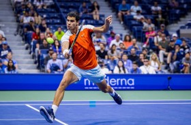 ألكاراز يفلت من مفاجآت أمريكا المفتوحة للتنس ويتأهل لنصف النهائي بعد مواجهة ماراثونية