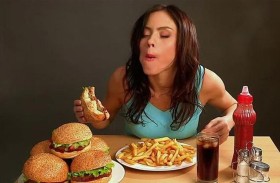 دراسة تنسف اعتقادا خاطئا بشأن الوجبات السريعة
