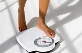 كم مرة يجب أن يزن الإنسان نفسه؟