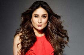 كارينا كابور تطالع كتاباً بلقطة عفوية