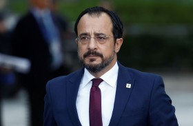 قبرص تبقي روابطها الجوية مفتوحة مع إسرائيل 