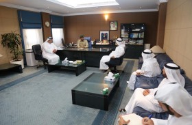 شرطة دبي تبحث سبل التعاون مع جمعية بيت الخير وجمعية الإحسان الخيرية