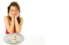 هشاشة العظام: اكتشفي العناصر الغذائية التي تقيك من الإصابة