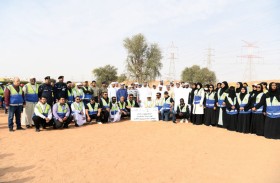 شرطة أبوظبي تشارك في الحملة السنوية لتنظيف منطقة النباغ بمدينة العين