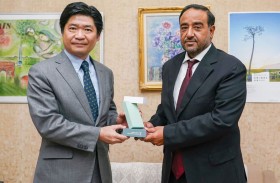 جمارك أبوظبي تستضيف أول مهمة دراسية لمنظمة الجمارك العالمية حول تقنية البلوكشين