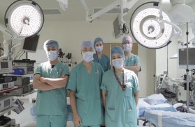 مستشفى الجامعة بالشارقة يُواصل ريادته في عمليات رأب وزرع الغضروف المفصلي لتخفيف آلام الركبة والوقاية من الالتهابات المفصلية التنكسية  